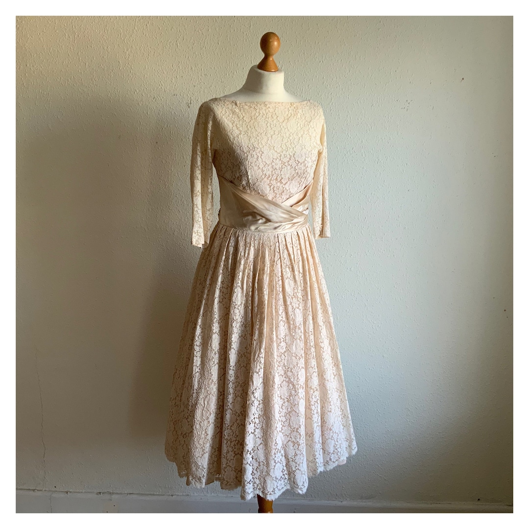 Vintage 1950s Peach Cotton Lace Wedding Dress Bust 34. - Etsy UK