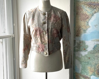 UK12 US10 Eur40 Rose print jacket, vintage Choise by Danwear.