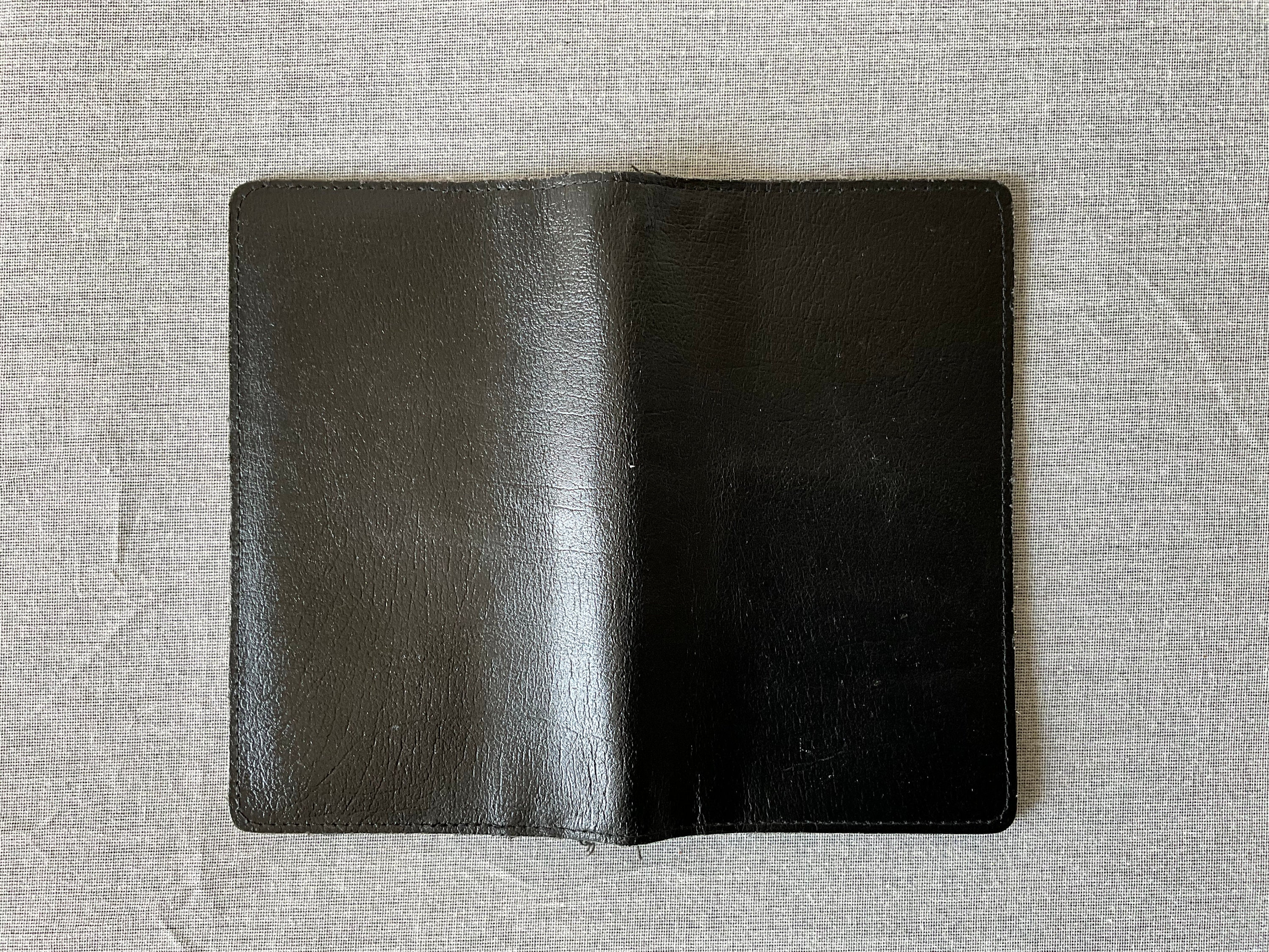 Vintage Mid Century Black Leather Wallet. Made in England. - Etsy