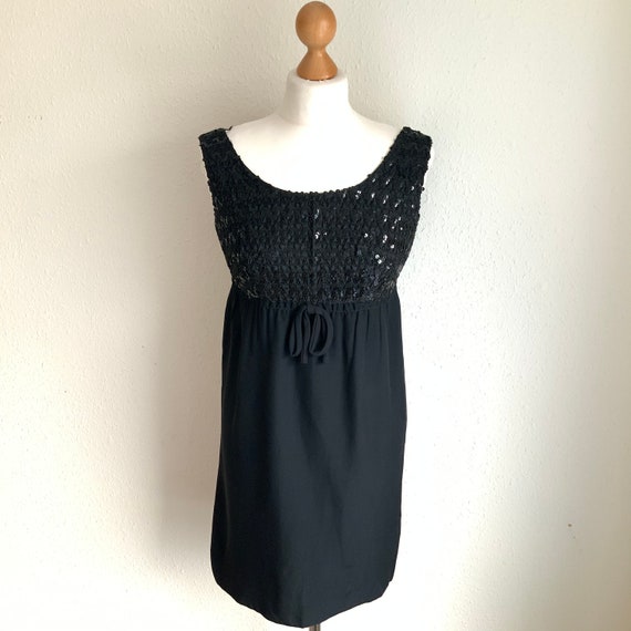 Vintage 1960s dolly dress, UK 8, Small black swin… - image 2