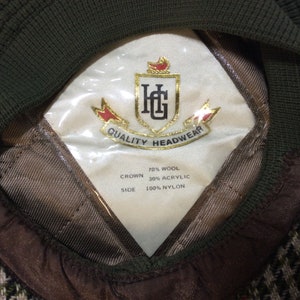 Vintage cloth cap, traditional gentlemans tweed and knitted cloth cap, S M, Quality Headwear. image 4