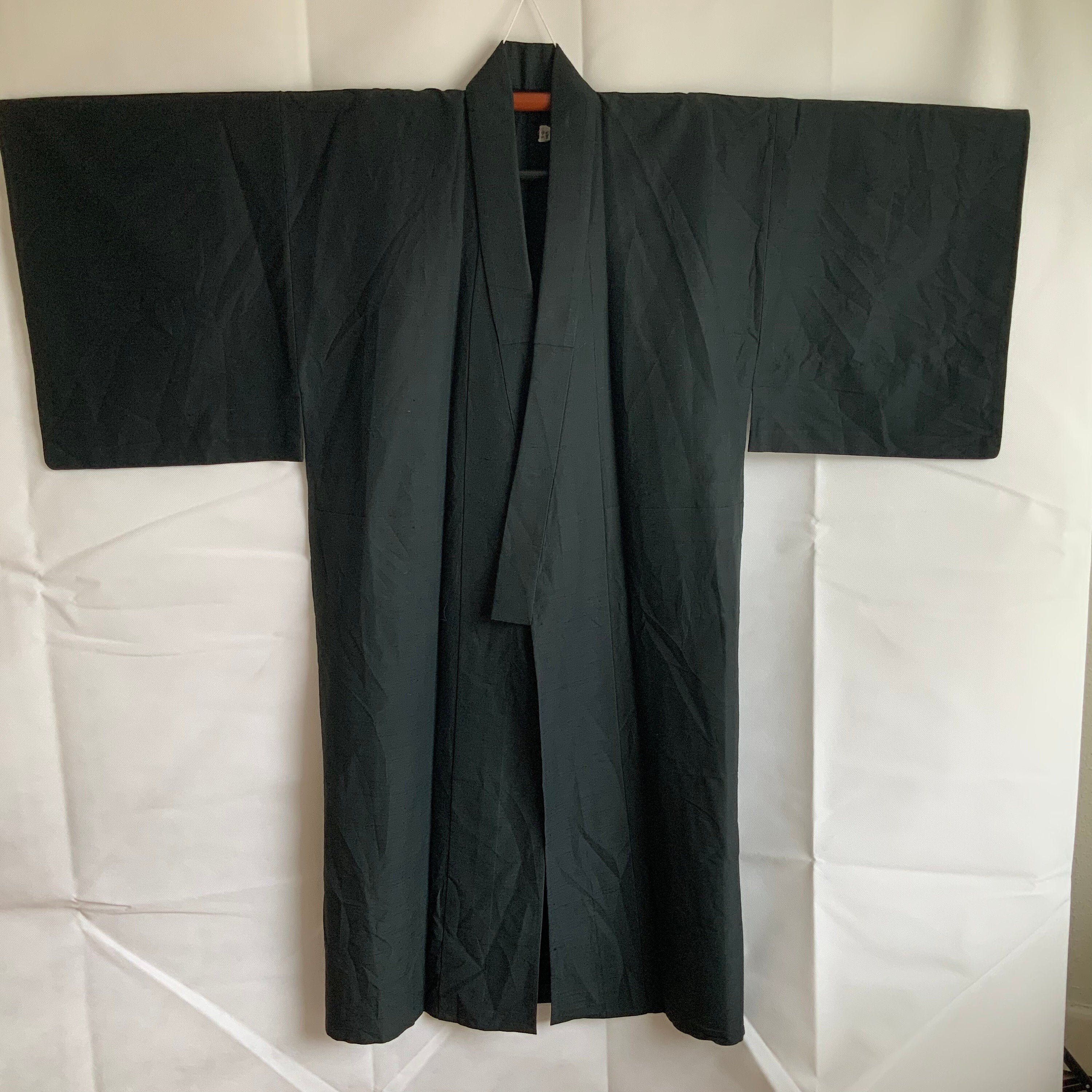 Japanese mans black kimono heavy silk or similar. | Etsy