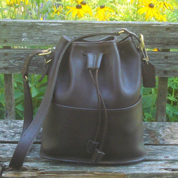 Vintage Coach Brown Leather Drawstring Bucket Shoulder Bag