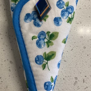 Quilted Blueberry Combo Scissors Case Pin and Needle Cushion, Scissor, Sewing Accessory, Sewing Gift, Seamstress Gift, Sewing Room Decor