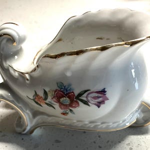 1950s or 1960s Porcelain Wheelbarrow/Cornucopia Vase - Japan - RARE