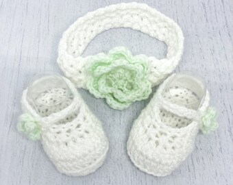 Crochet Newborn Baby Girl Set - Shoes And Headband - Baby Shower Gift - New Parent Present
