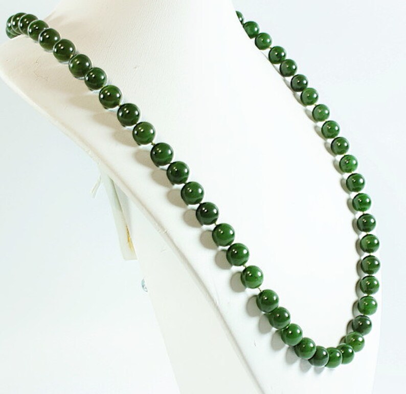 handmade jade jewelry