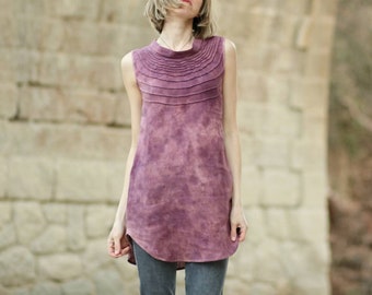 Wild Rose linen tunic // Hand dyed lightweight linen tunic with pintuck details