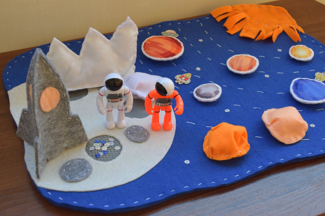 Space Felt Play Mat Small World Playscape Rocket Educational Play Set ...
