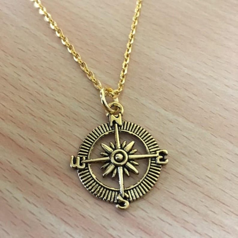 Travellers Gift Wanderlust Compass Necklace Compass Jewelry Geography Student Gold Compass Pendant Charm Friendship Necklace