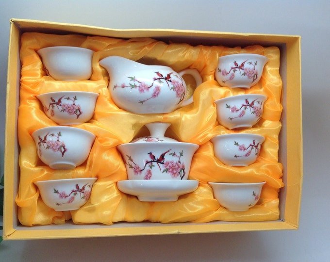 Gaiwan bird flower tea set (hand painted) with a fancy gift box #409