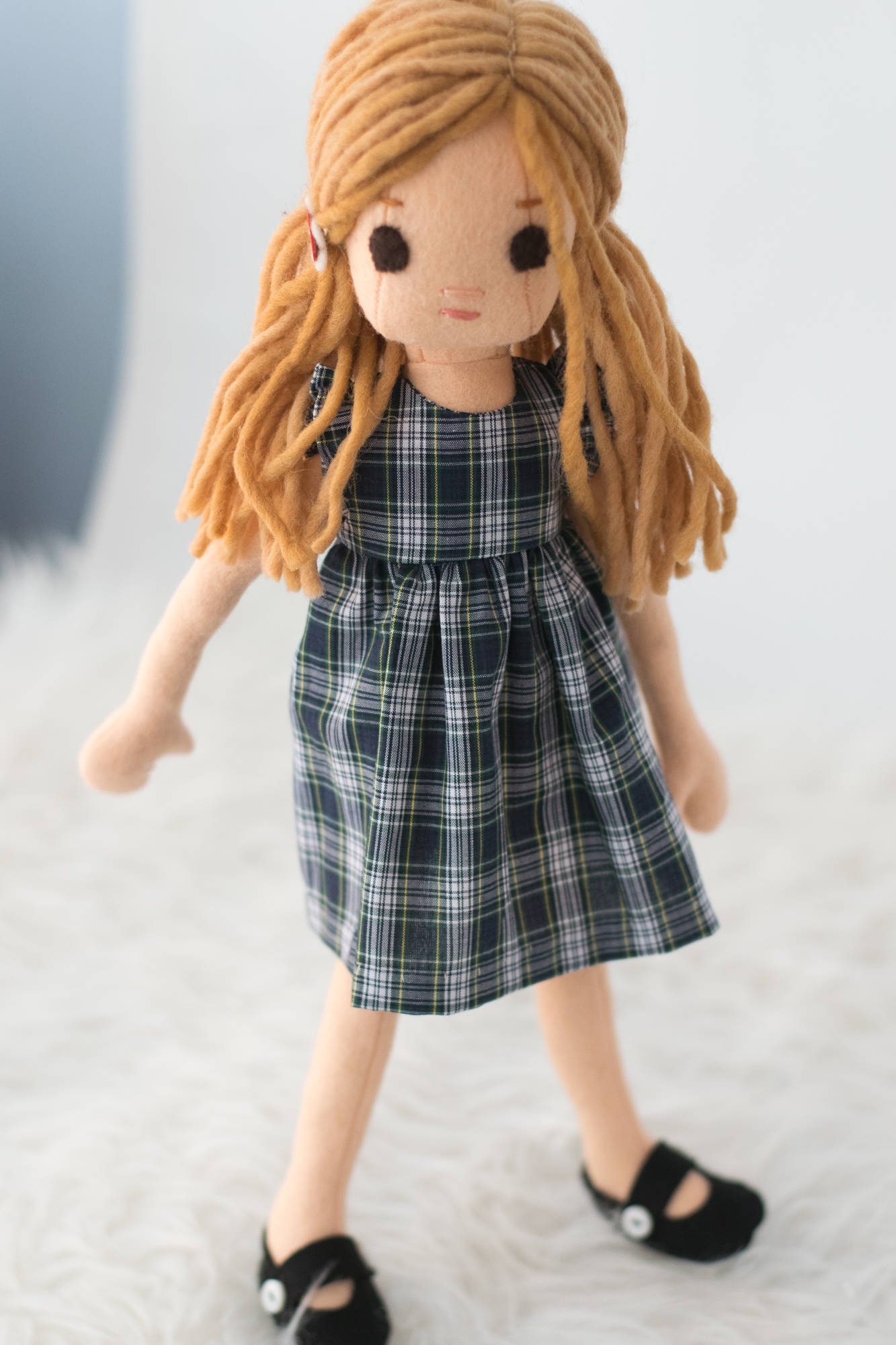 Custom Small Doll With Wardrobe For EL