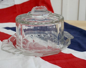 French / Vintage / Glass Cloche/ cheese dome / food cover / Pressed Glass / Vintage Kitchen / French Kitchen / Country kitchen