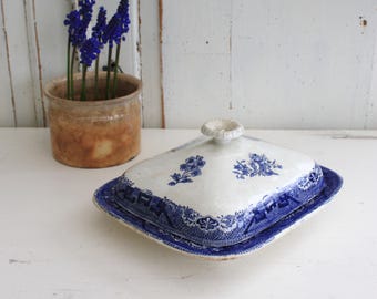 Antique Swedish Rorstrand Lidded Tureen, Blue and White Willow Pattern