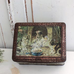 Old  Decorative French Biscuit or Sweet  Tin, Retro Vintage Puppy and Kitten Picture