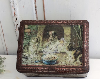 Old  Decorative French Biscuit or Sweet  Tin, Retro Vintage Puppy and Kitten Picture