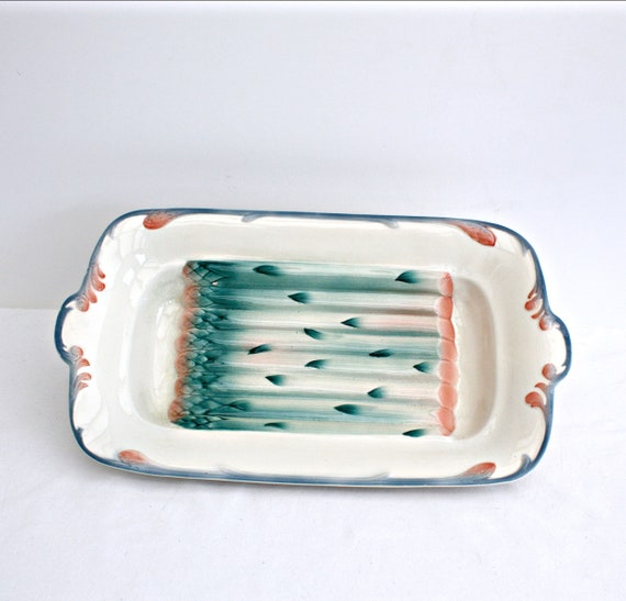 asparagus serving dish