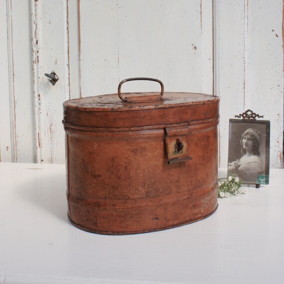 Oval Antique Metal Hat Box or Hat Tin Vintage Luggage or Home Etsy