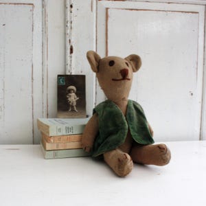 Original Old English 1930&#39;s Hand Made Teddy Bear