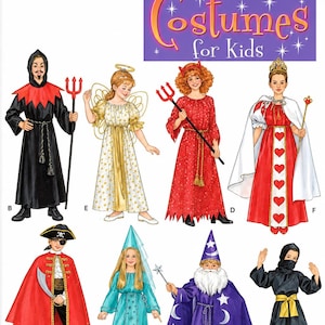 Könnte beinhalten: Simplicity 4861 Papierschnittmuster für Kinderkostüme. Das Cover zeigt Illustrationen von acht Outfits: Teufel, Engel, rote Teufelin, Königin, Pirat, Fee, Zauberer und Ninja, beschriftet mit den Buchstaben A bis H und den Größen S-M-L.
