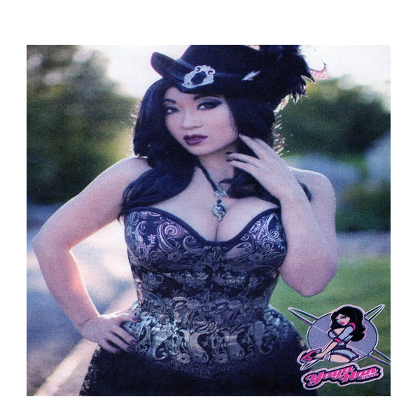 McCalls 7339, Multi Style Corset, Under Bodice Variation, Laced Back, Size 6-8-10-12-14, UNCUT Sewing Pattern, YayaHan, Steampunk, Comicon