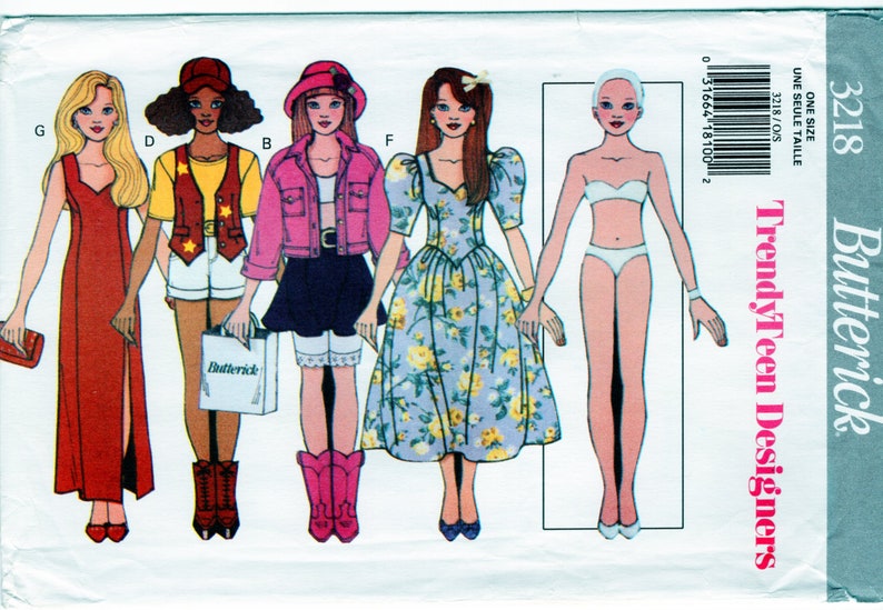 Puede incluir: Un patr&oacute;n de costura para cinco atuendos de mu&ntilde;eca diferentes. Los atuendos incluyen un vestido rojo, una camisa amarilla con un chaleco, una chaqueta vaquera con una falda, un vestido floral y un sujetador y ropa interior blancos. El patr&oacute;n es de Butterick y es para TrendyTeen Designers.