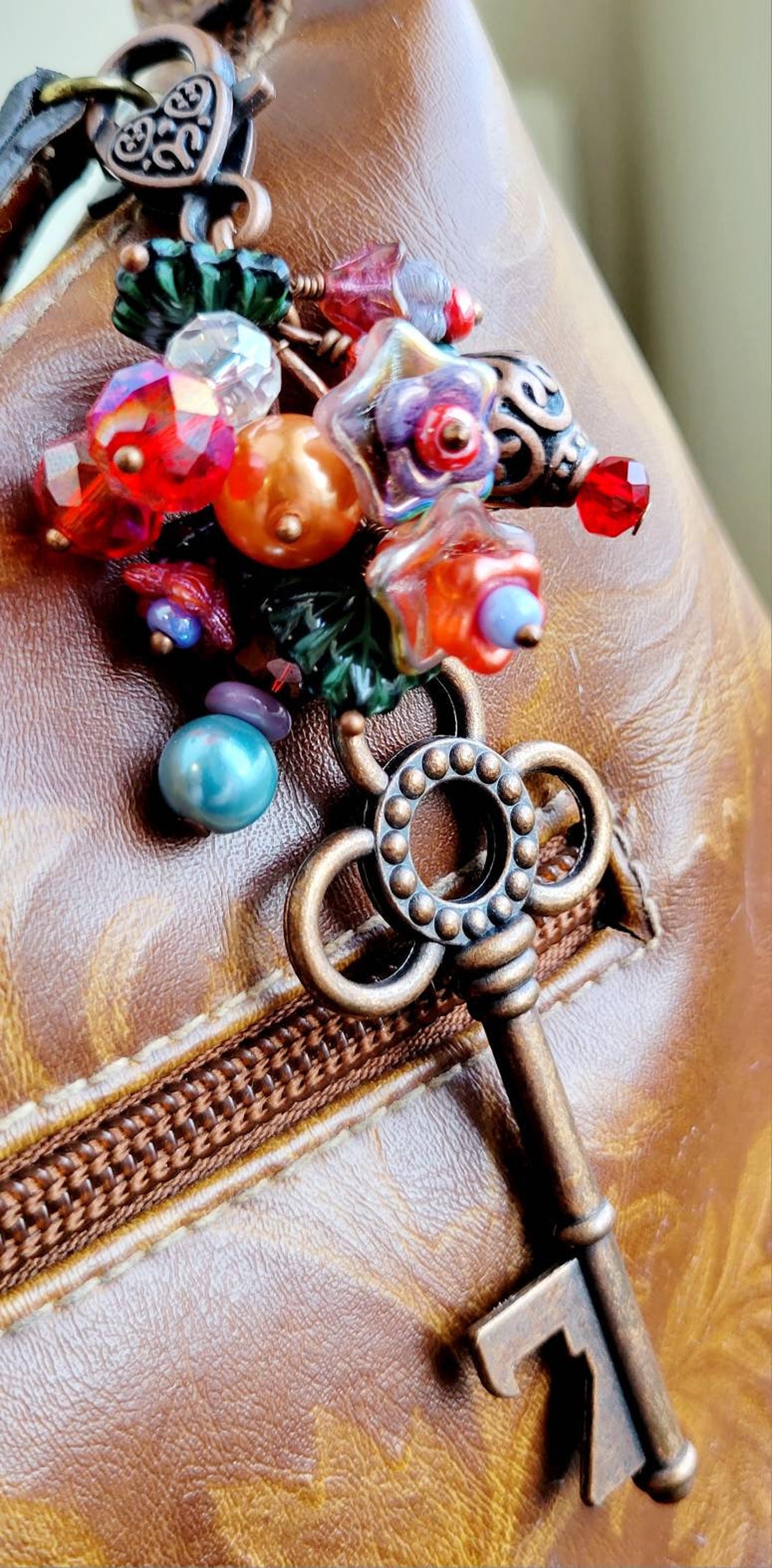 Sister Keychain/charm/beaded/purse/bag/zipper/charm/chunky 