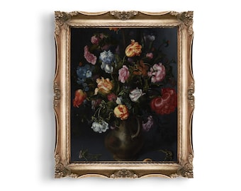 Puede incluir: Una pintura al óleo enmarcada que representa una naturaleza muerta con un jarrón lleno de una variedad de flores coloridas, incluyendo rosas, rojas, amarillas y azules. Las flores están dispuestas en un estilo suelto y natural, y el jarrón es una pieza simple de barro. El fondo es un marrón oscuro y rico.