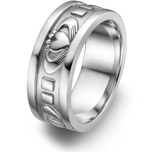 Mens Sterling Silver UMS-6343 Wedding Claddagh Ring