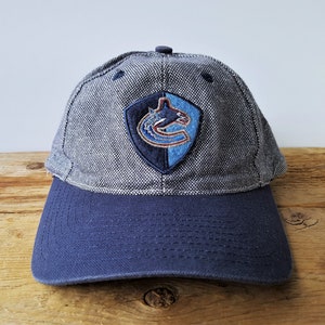 Cappello vintage anni '90 Vancouver CANUCKS Sports Specialties Tweed Strapback Cap NHL Official Hockey Cap Center Ice Collection West Coast Express