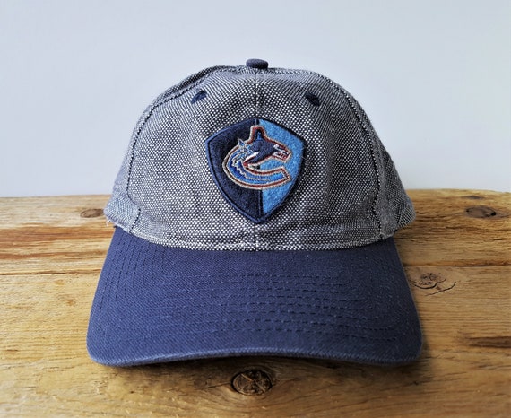 Vintage 90s Vancouver CANUCKS Sports Specialties Tweed Strapback Hat NHL Official Hockey Cap Center Ice Collection West Coast Express