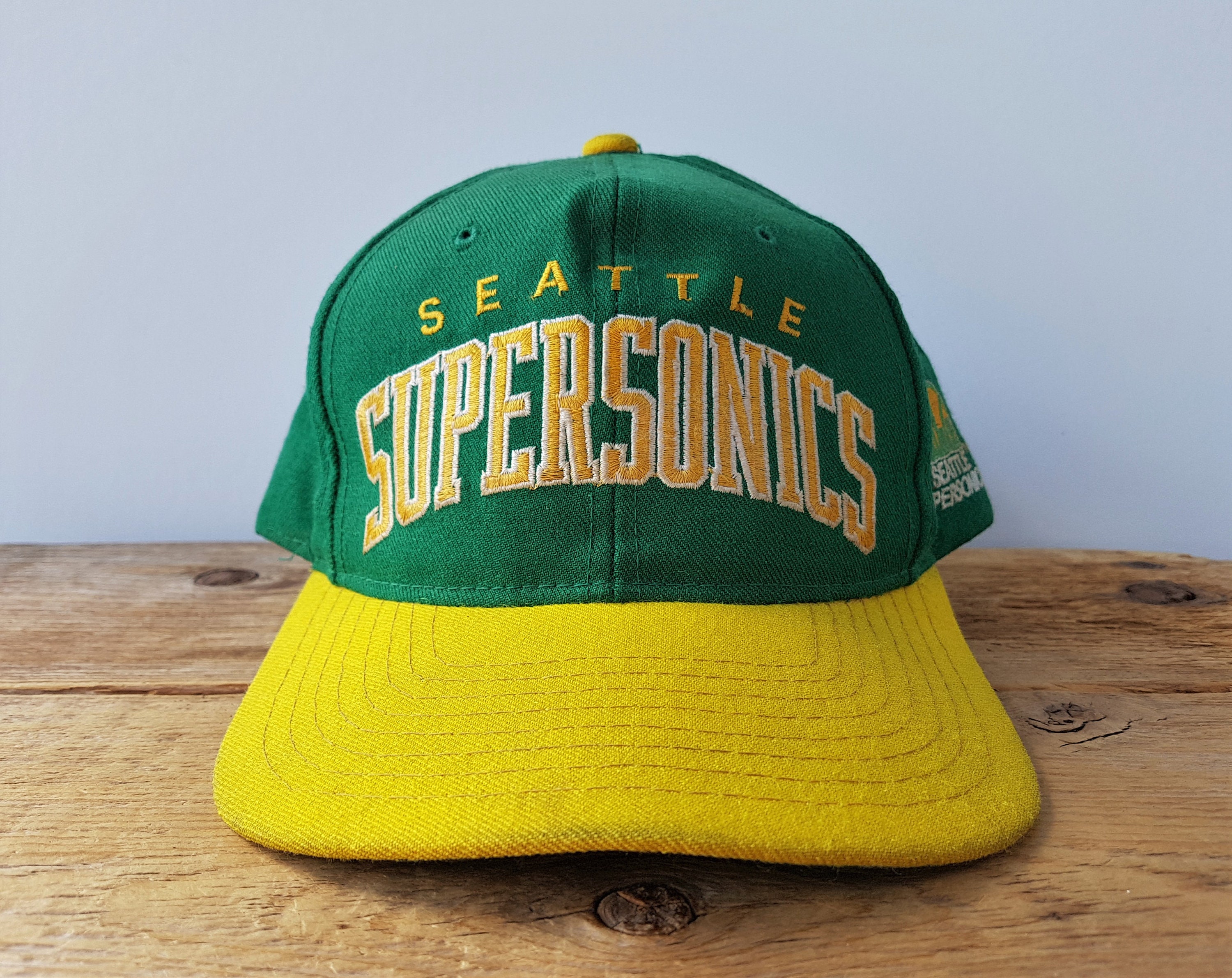 Vintage NWT Annco Seattle Sonics Official NBA Snap Back Hat Sports Cap 90s