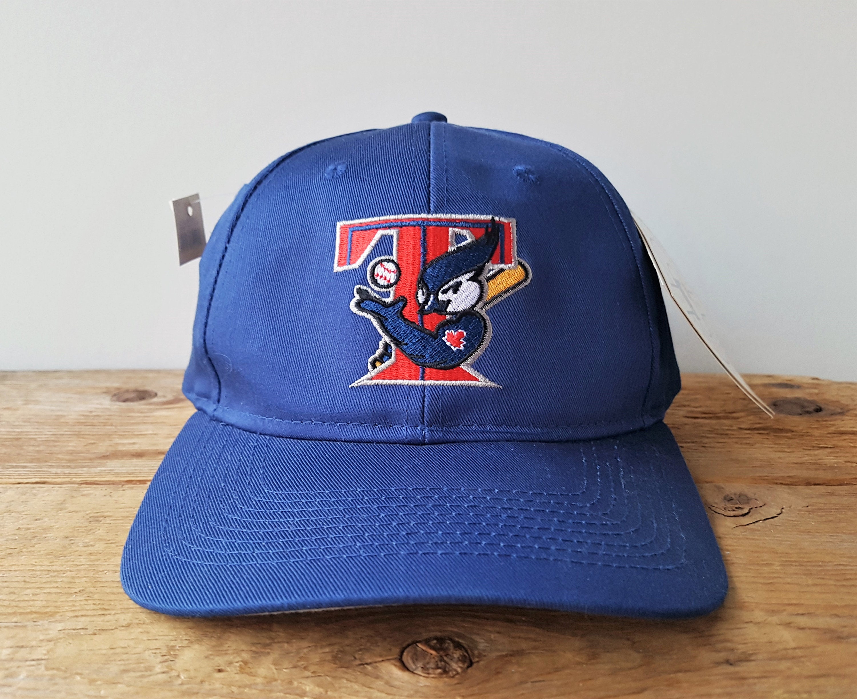 Vintage 90s Toronto BLUE JAYS T-bird 