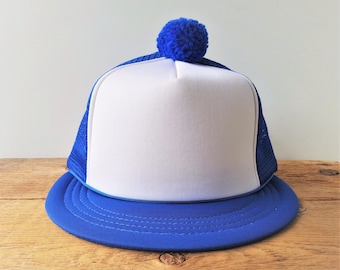 Vintage 80s Pom Trucker Snapback Hat Blank White & Blue Mesh Short Wide Brim Baseball Cap Retro Deadstock Champion Renaissance Hipster Hat