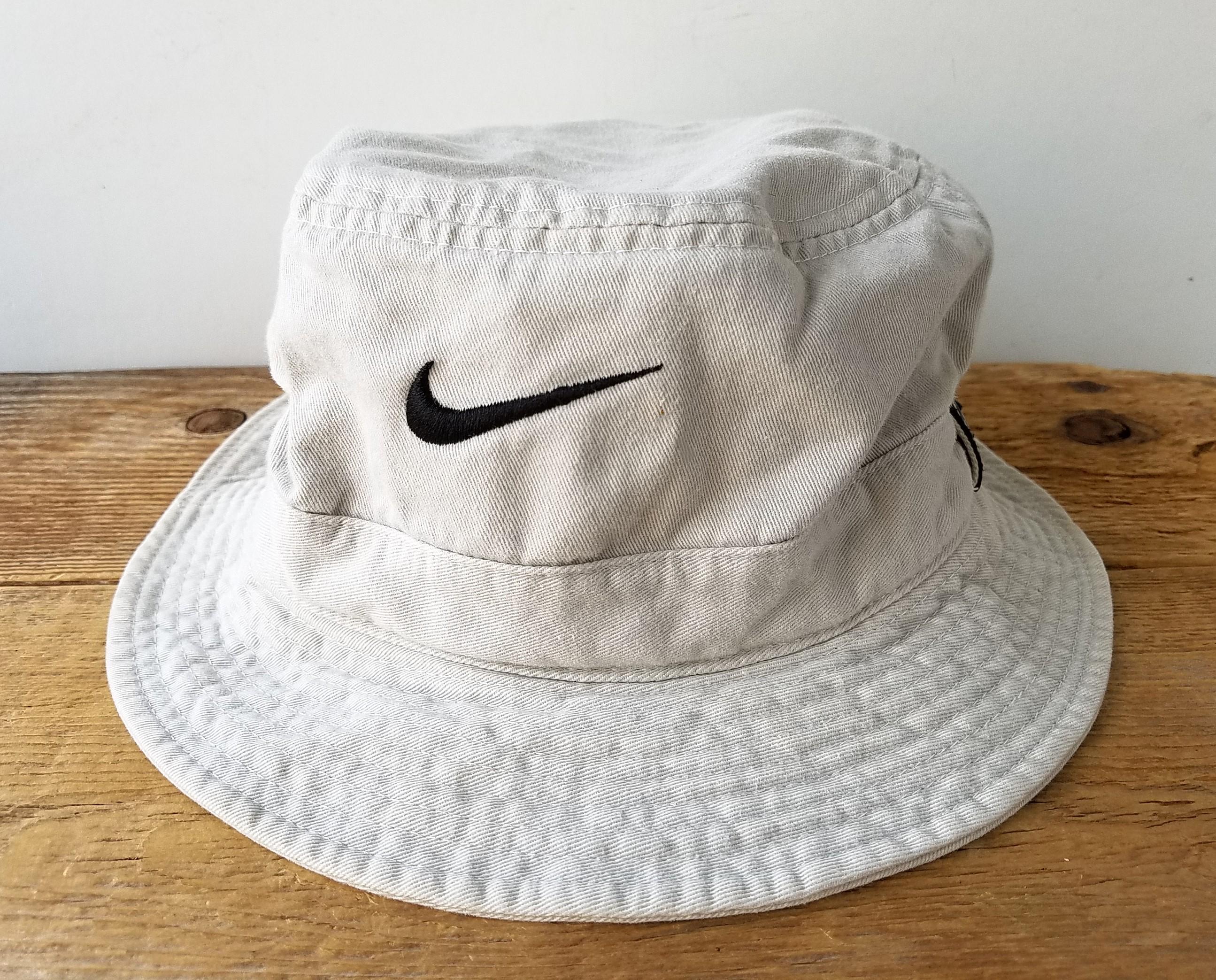 90s 00s Vintage NIKE Bucket バケハ サンフェード 90s NIKE BUCKET HAT/SWOOSH logo.cotton .navy Blue.medium