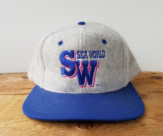 Vintage 1992 SEA WORLD Fleece Strapback Hat - Dea… - image 1