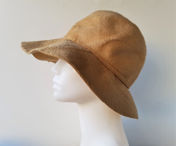 Vintage 70s ANITA PIREAULT Furry Camel Brown Hat … - image 4