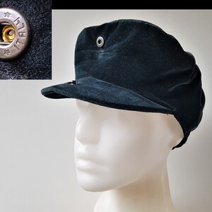 Vintage 90s DOLCE & GABANNA Classic Velvet Newsboy Cap Dark Prussian Blue Cabbie Flat Hat with Snap Brim Made in Italy Authentic Hologram image 5