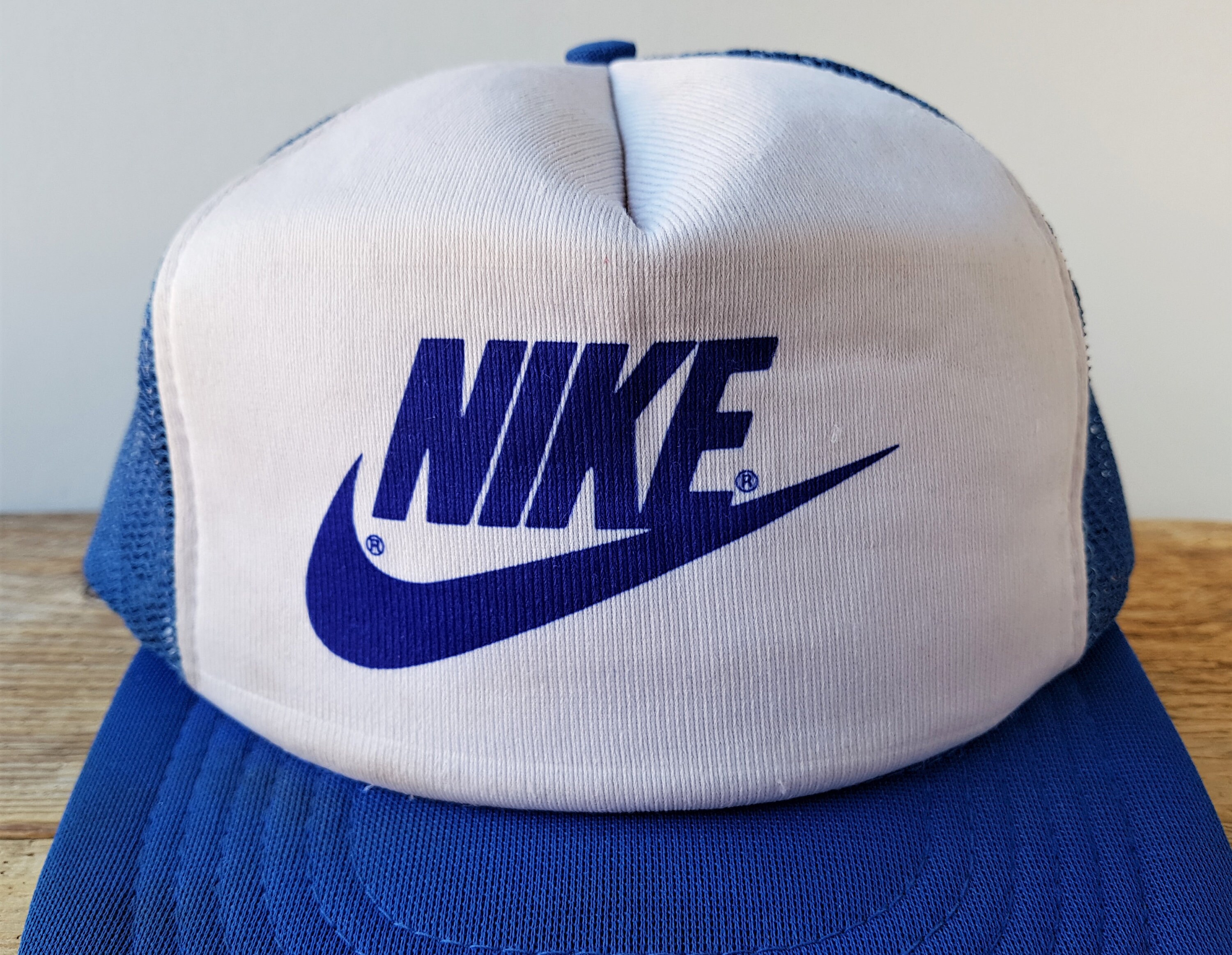 Nike vintage cap deals