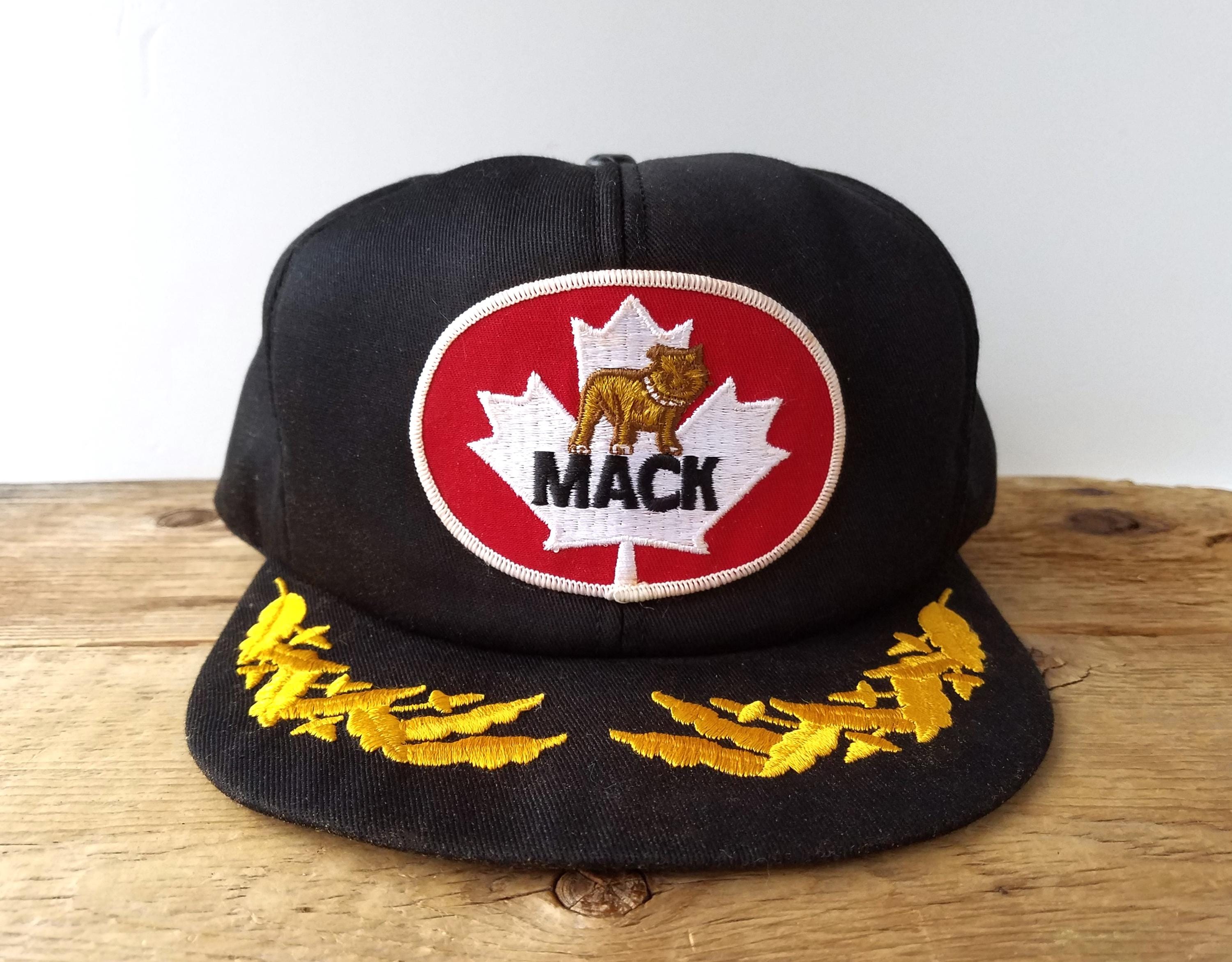 Vintage 80s MACK TRUCKS Canada Maple Leaf Trucker Hat - Promo-wear