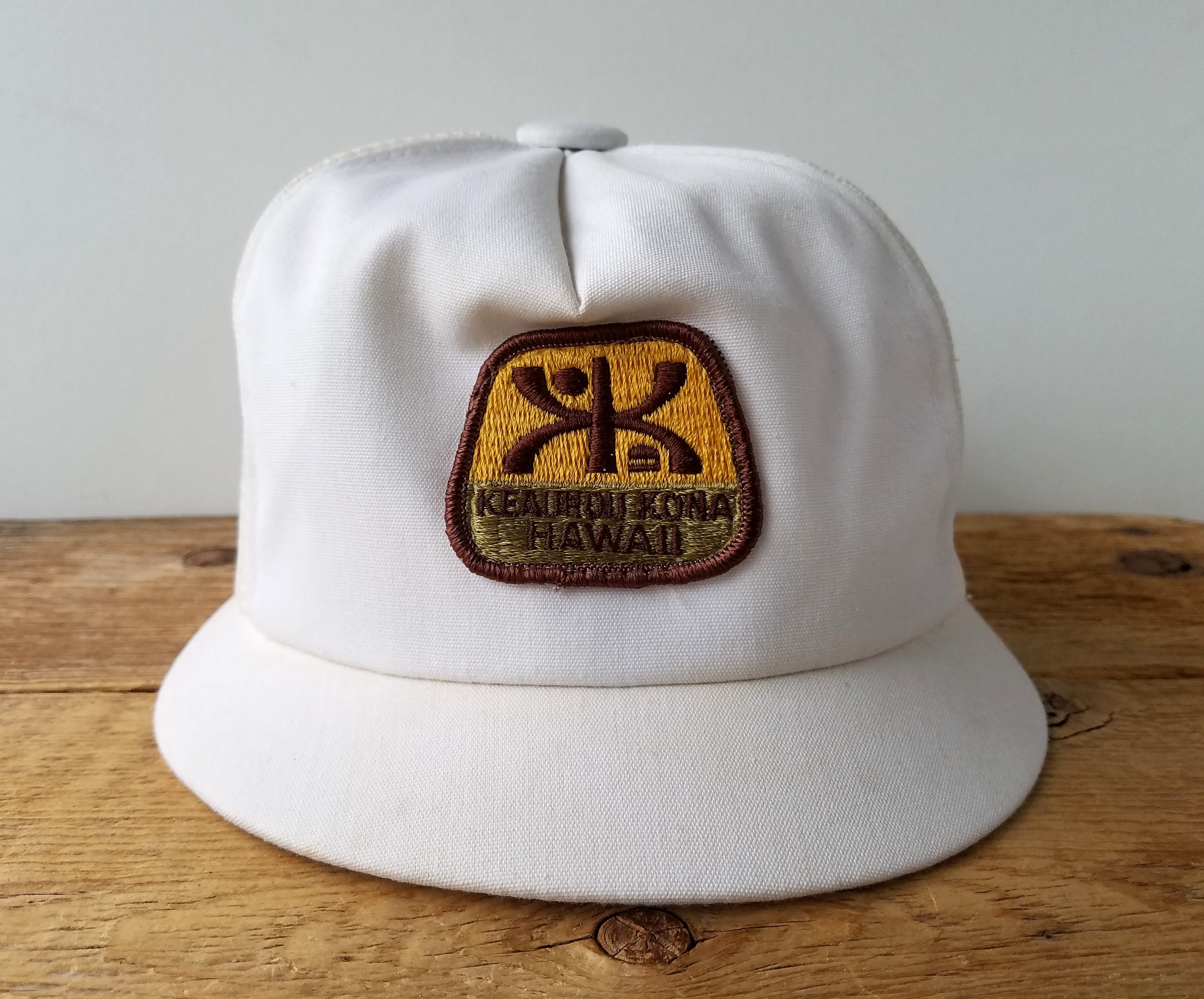 Vintage 80s KEAUHOU KONA Hawaii Country Club Hat - Derby Cap 