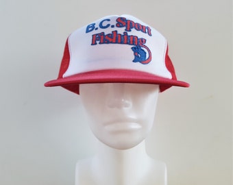Vintage 80s B.C. SPORT FISHING Trucker Hat Red Mesh Snapback Fly-In Salmon Fisherman Souvenir Baseball Cap Rubberized Print Original Ballcap
