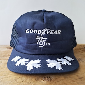 Vintage 80s GOODYEAR CANADA 75th Anniversary Trucker Hat 1985 Navy Mesh Trucker Snapback Maple Leaf Captain Baseball Cap Avon Sportswear