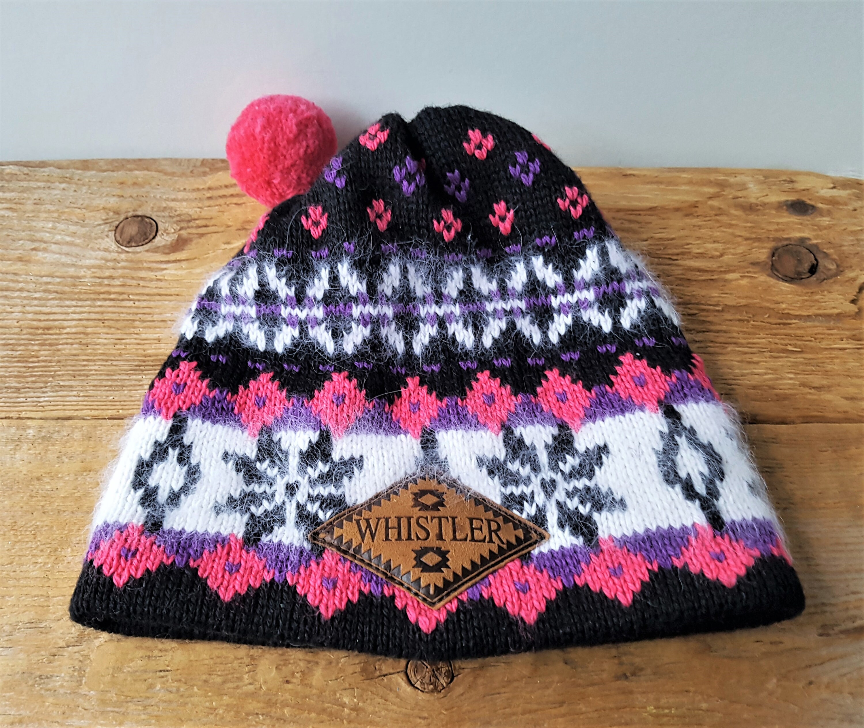Vintage 80s WHISTLER MOUNTAIN Ski Resort Winter Hat Angora 