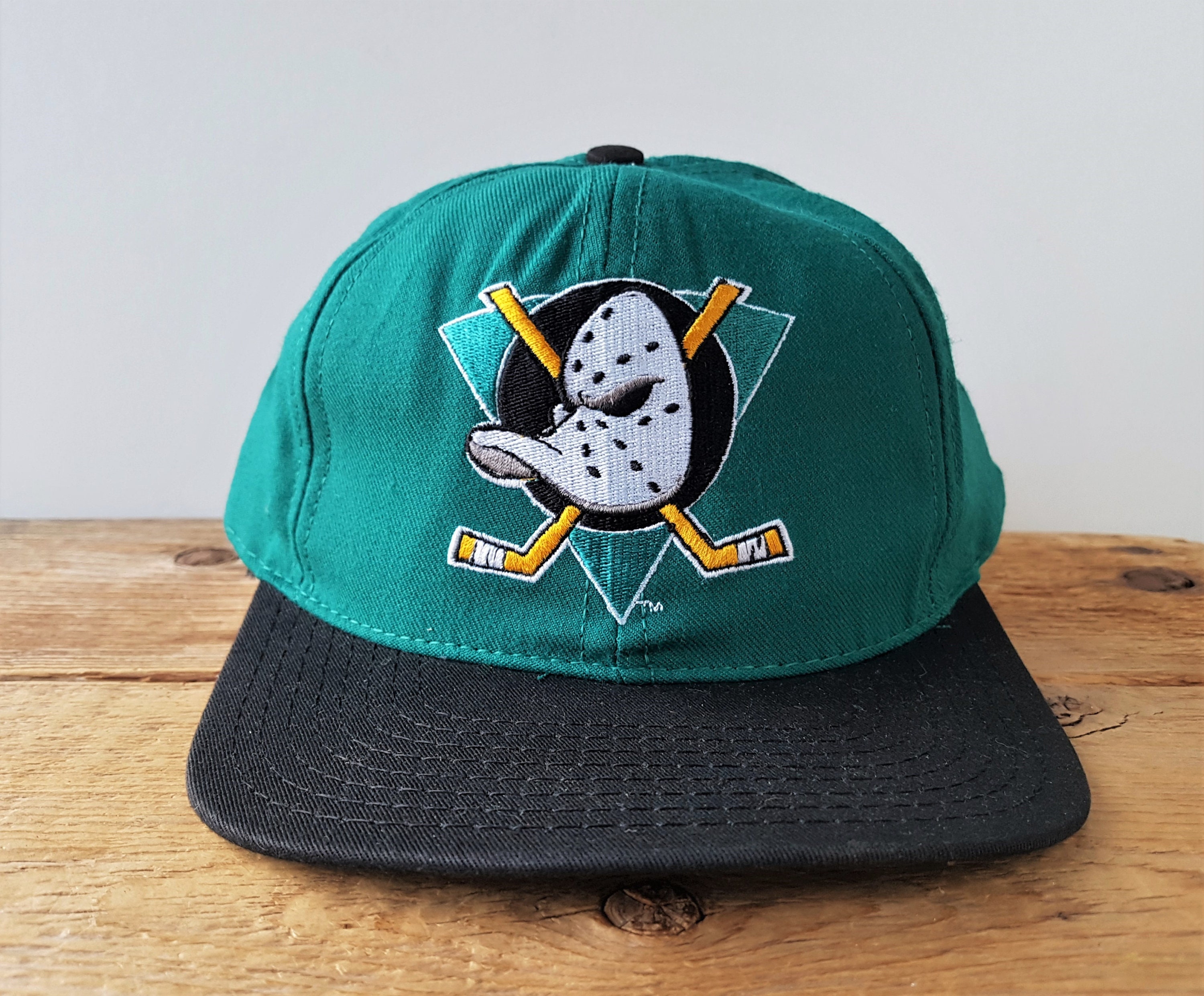 Vintage Anaheim Mighty Ducks Strapback dad hat cap rare 90s NHL hockey  deadstock