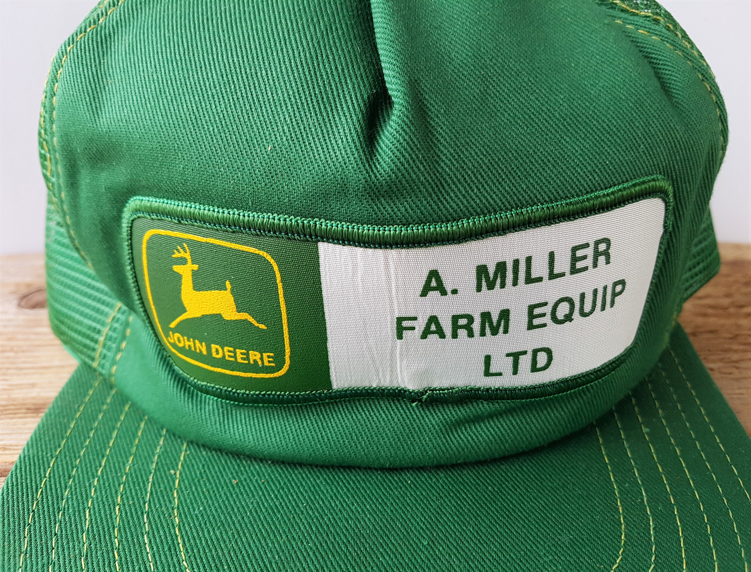 Casquette John Deere verte avec logo brodé