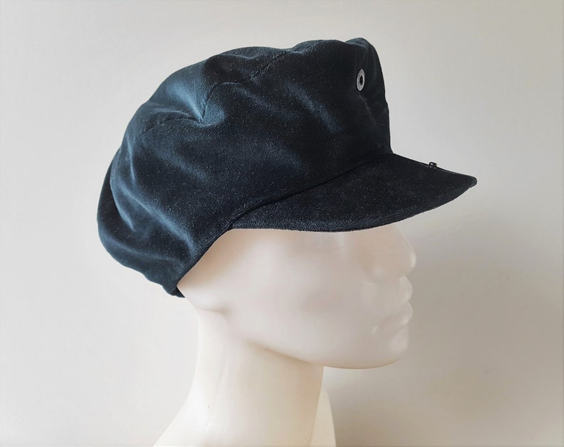 Vintage 90s DOLCE & GABANNA Classic Velvet Newsboy Cap Dark Prussian Blue Cabbie Flat Hat with Snap Brim Made in Italy Authentic Hologram image 6