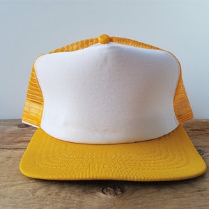 Vintage 80s NEW ERA Pro Design Blank Trucker Hat Yellow Mesh Snapback Made in USA / Dupont Visor / Sm-Med Baseball Cap / Deadstock Ballcap