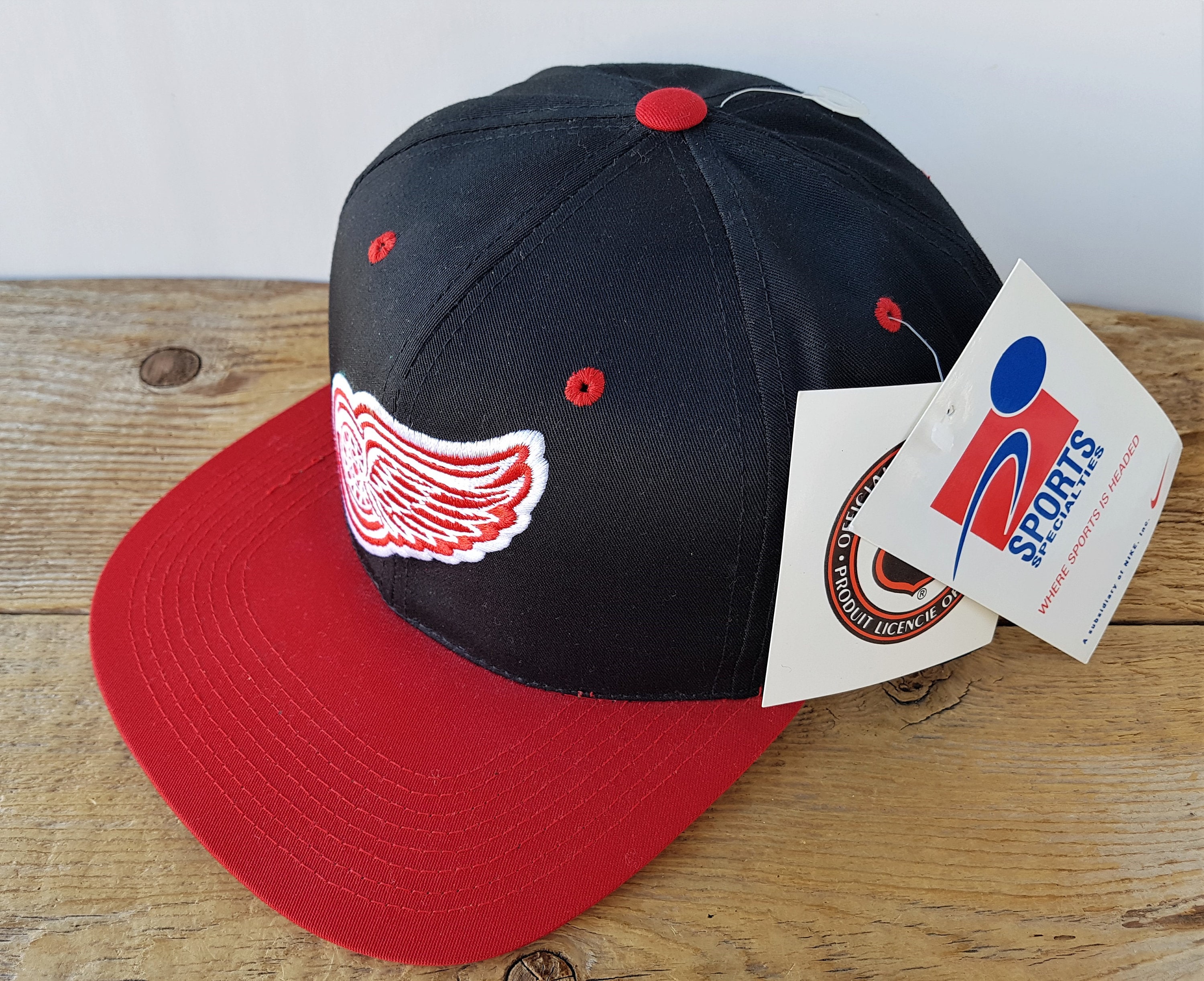 VINTAGE 90s DETROIT RED WINGS #1 APPAREL DRAWSTRING CAP HAT – Stay Alive  vintage store