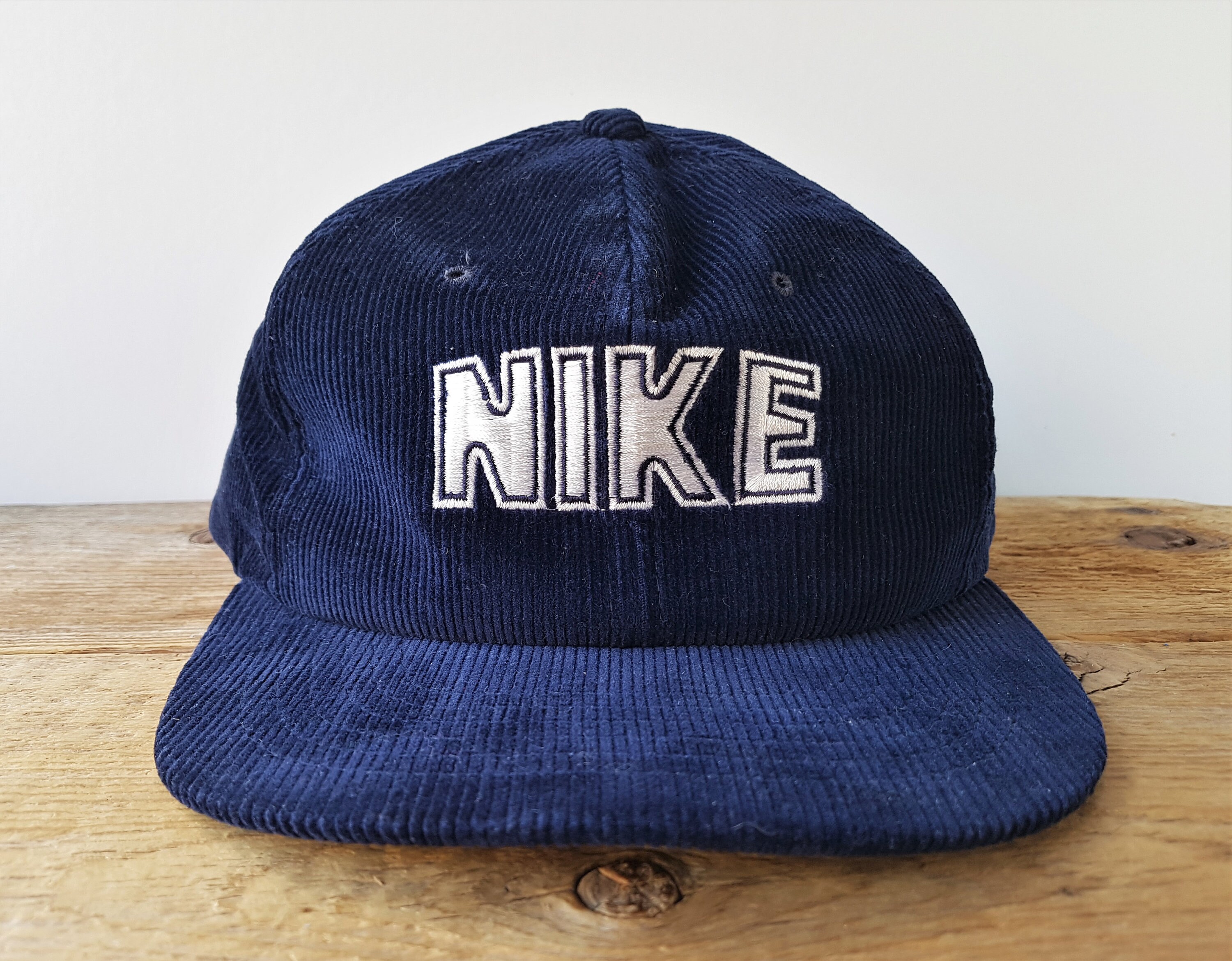 NIKE Original Vintage 80s Rare Trucker Hat Blue Mesh Snapback 